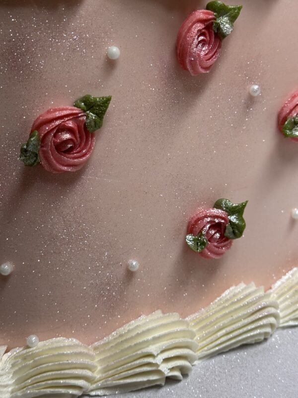 THE "Pretty" Cake - Image 2