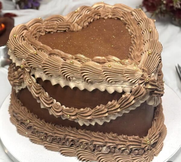 The Cocoa Edition Vintage Cake