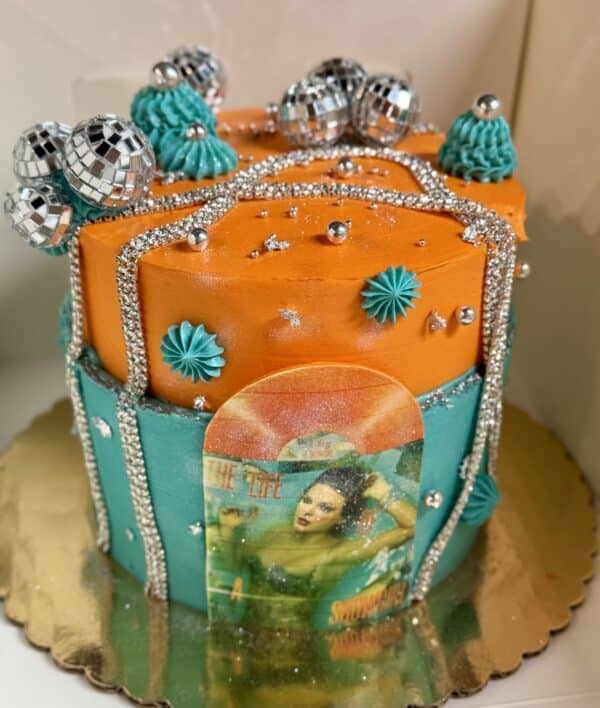 Taylor Swift - Life of A Show Girl Cake